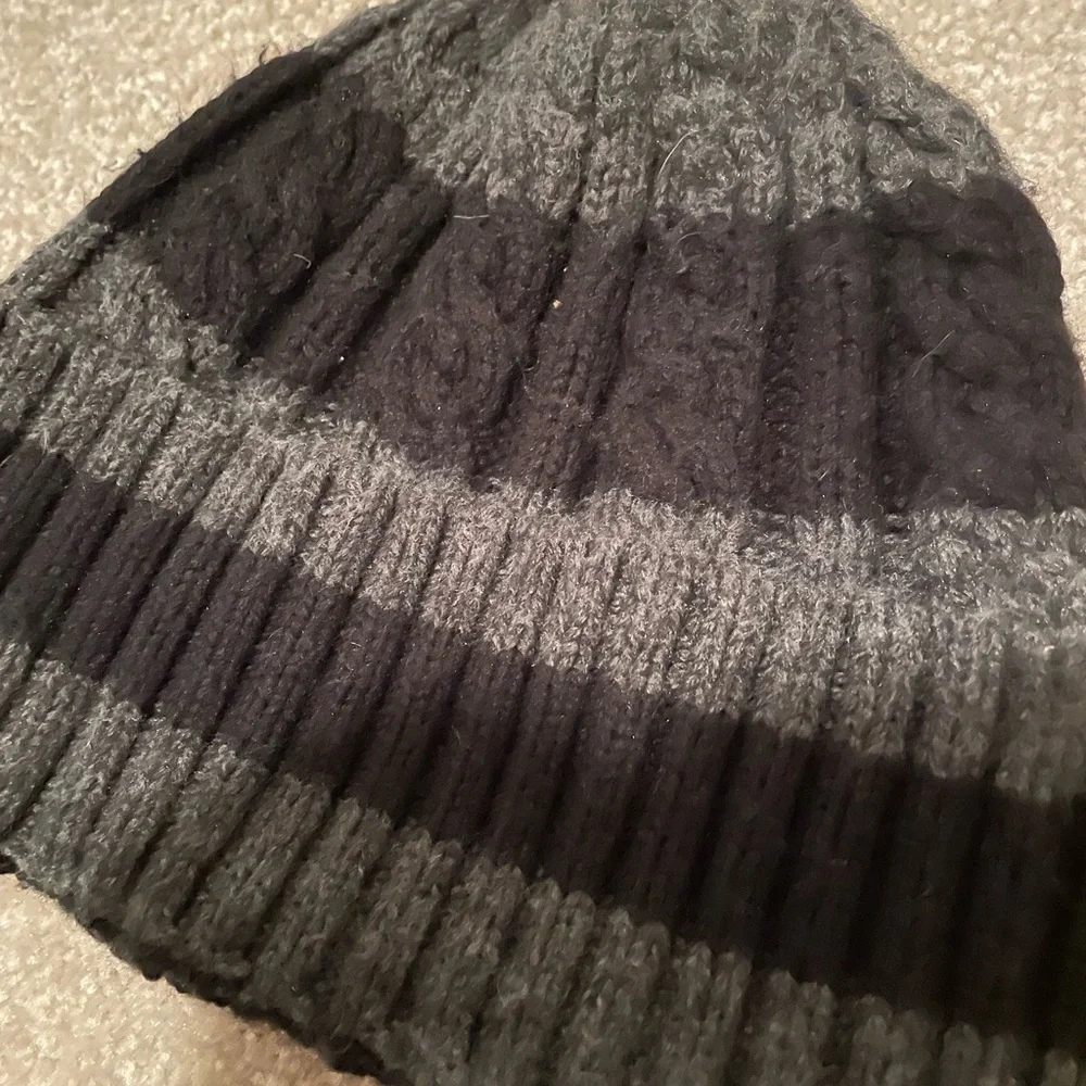 GAP CABLE HAT